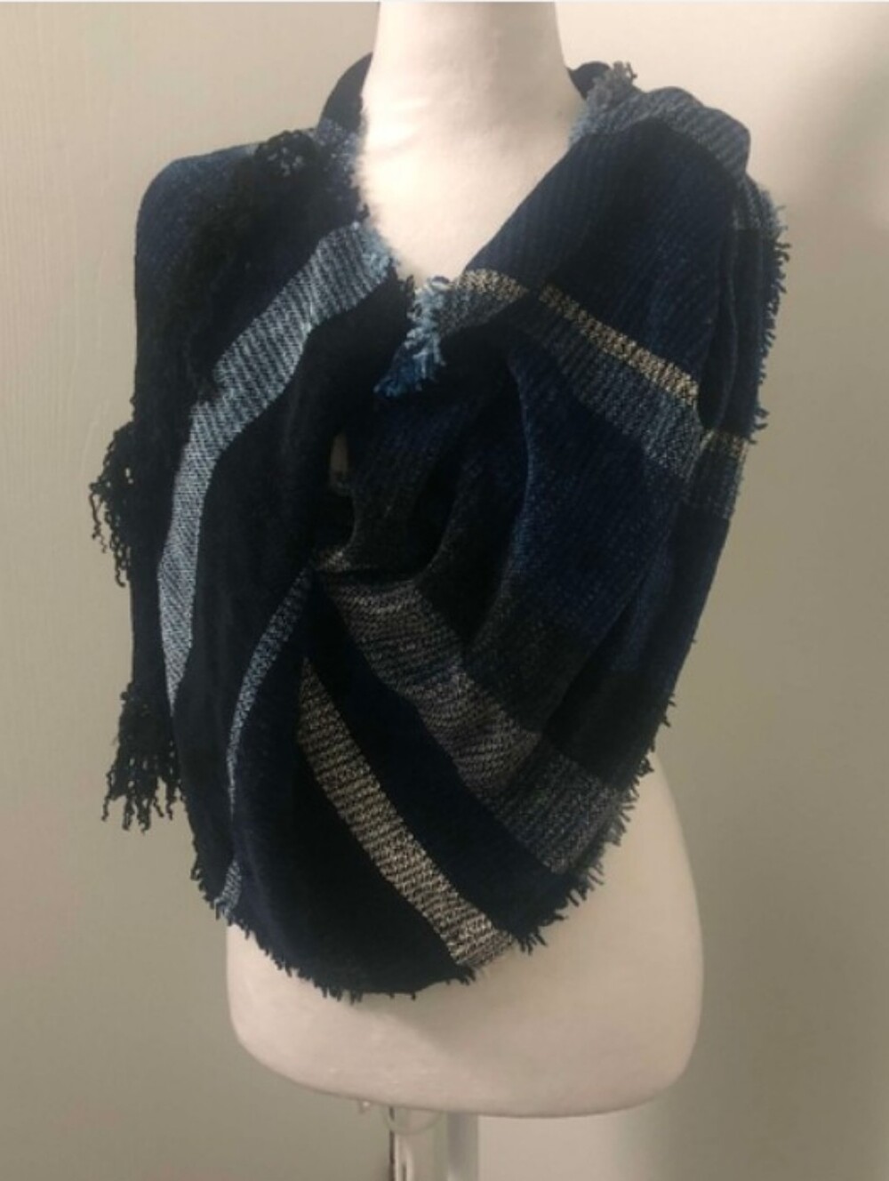 Barbara Holloway Fine Hand Weaved Cotton Rayon Infinity Scarf One Size